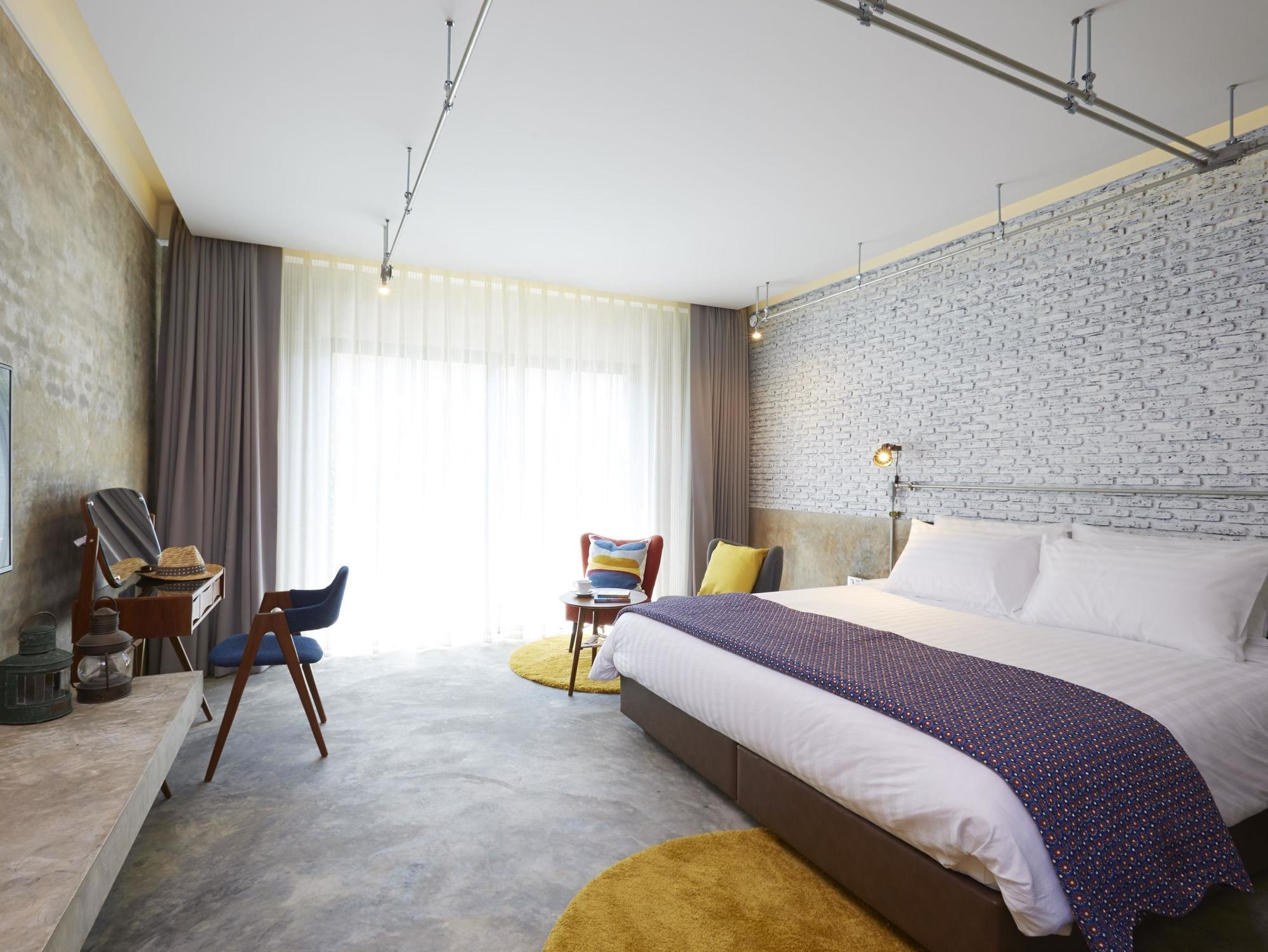 The Restro Hotell HHQ Eksteriør bilde